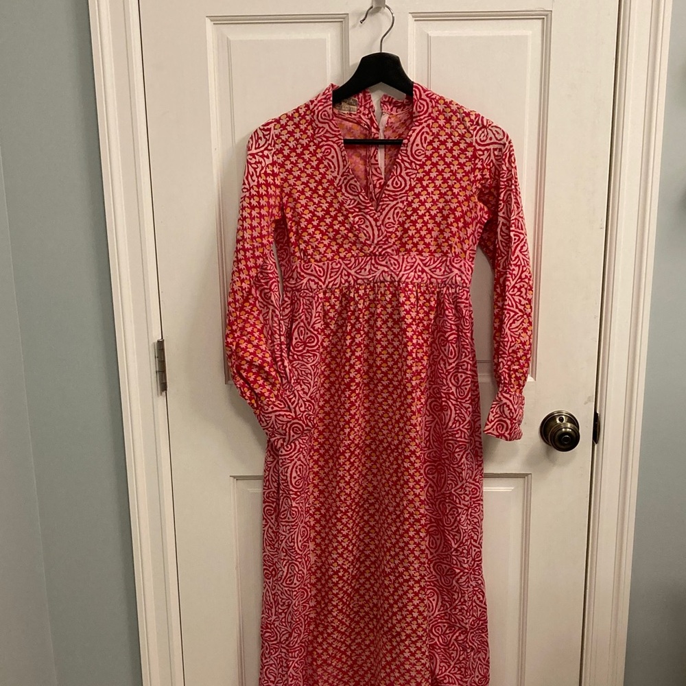 Pink Printed Long-Sleeve Maxi Dress with V-Neck